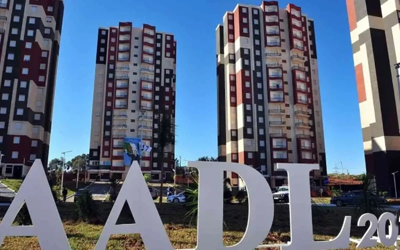 ” شقة تمليك ” الوكالة الوطنية لتحسين السكن وتطويره في الجزائر 2024 سكنات عدل 3