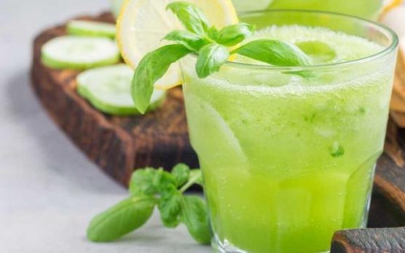 سد عطشك في الصيف.. طريقة عمل عصير الليمون بالنعناع بطعم خطير لا يقاوم